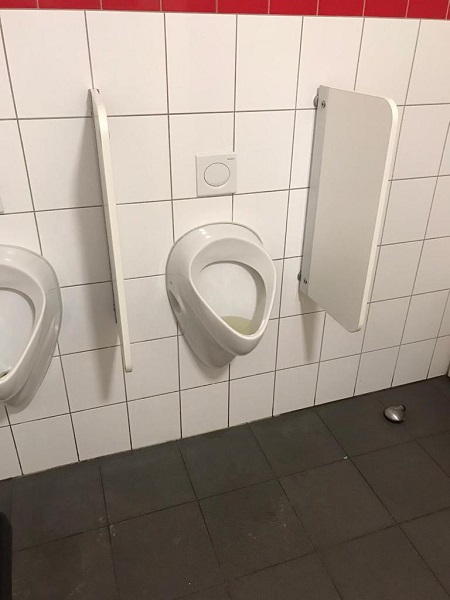  verstopt urinoir Katwijk